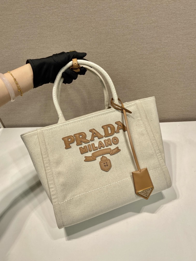 Pra*a tote bags